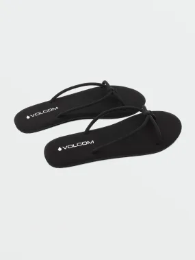 Fast Forward Sandals - Black Out