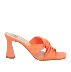 Marian sandals, orange