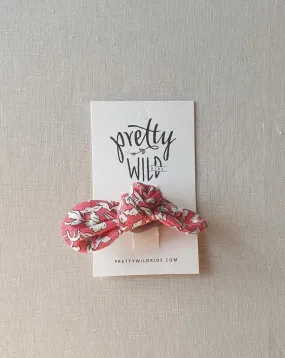 Pretty Wild Anna Elastic Hair Tie Emily Silhouette Flower